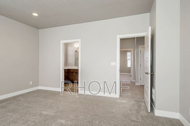 Building Photo - 7852 S 5440 W
