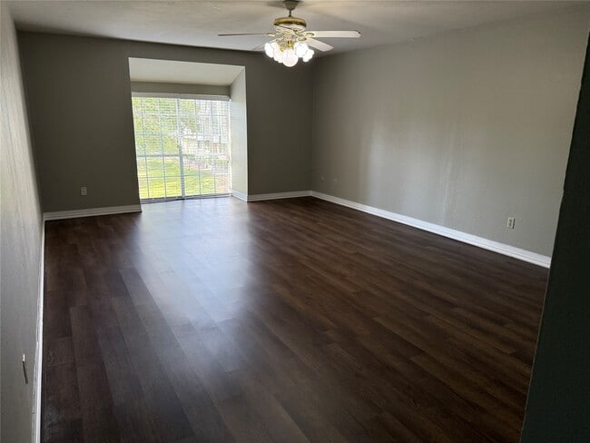 Building Photo - 12633 Memorial Dr