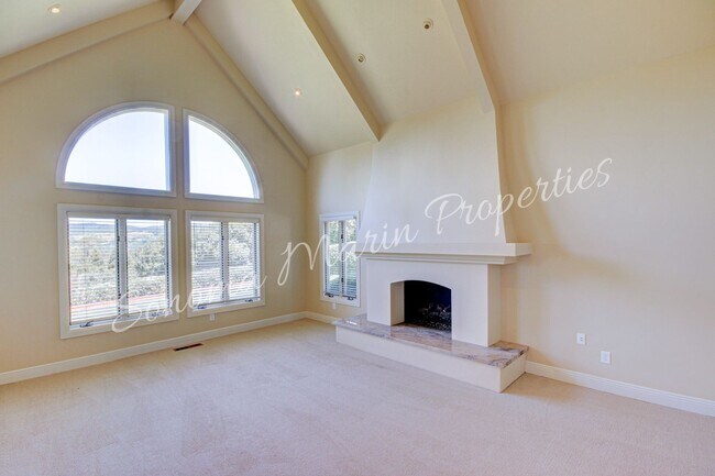 Building Photo - 4626 Bennett View Dr