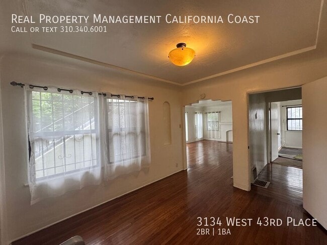 Building Photo - 3134 W 43rd Pl