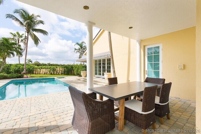 Building Photo - 2898 Polo Island Dr
