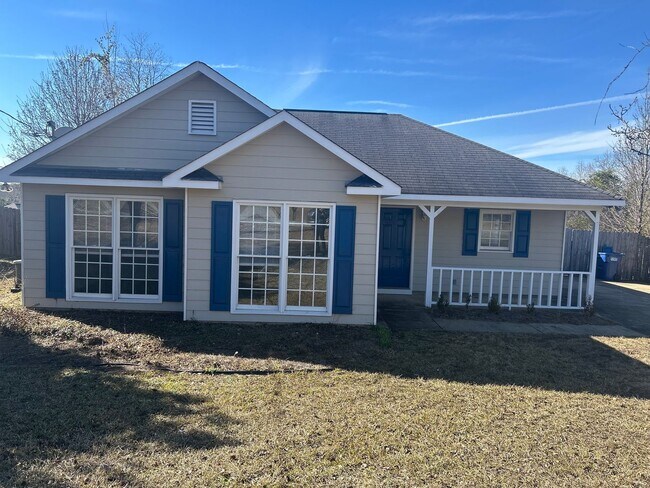 Building Photo - Coming Soon!! Nice home in Lee County!