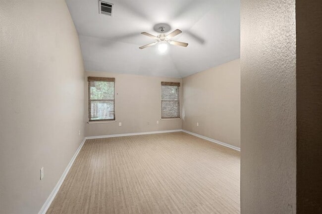 Building Photo - 7320 Muffin Dr
