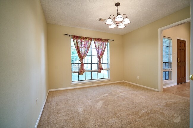 Building Photo - 13407 Nantucket Dr