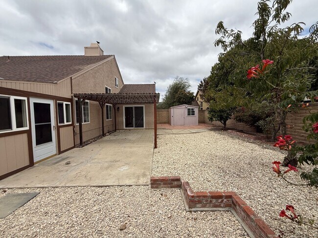 Building Photo - 1422 Eagle Ct