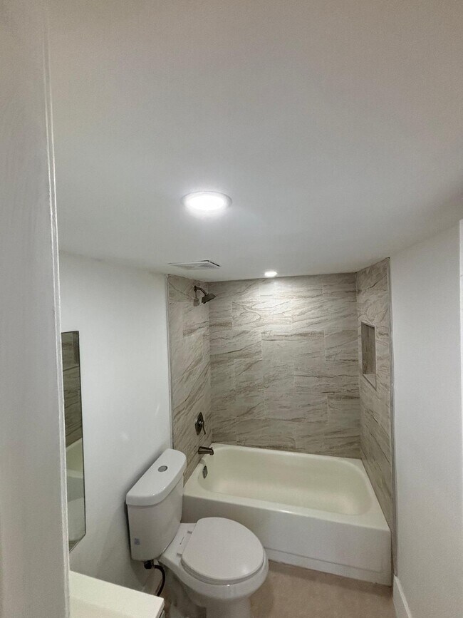 Building Photo - 8002 SW 149th Ave