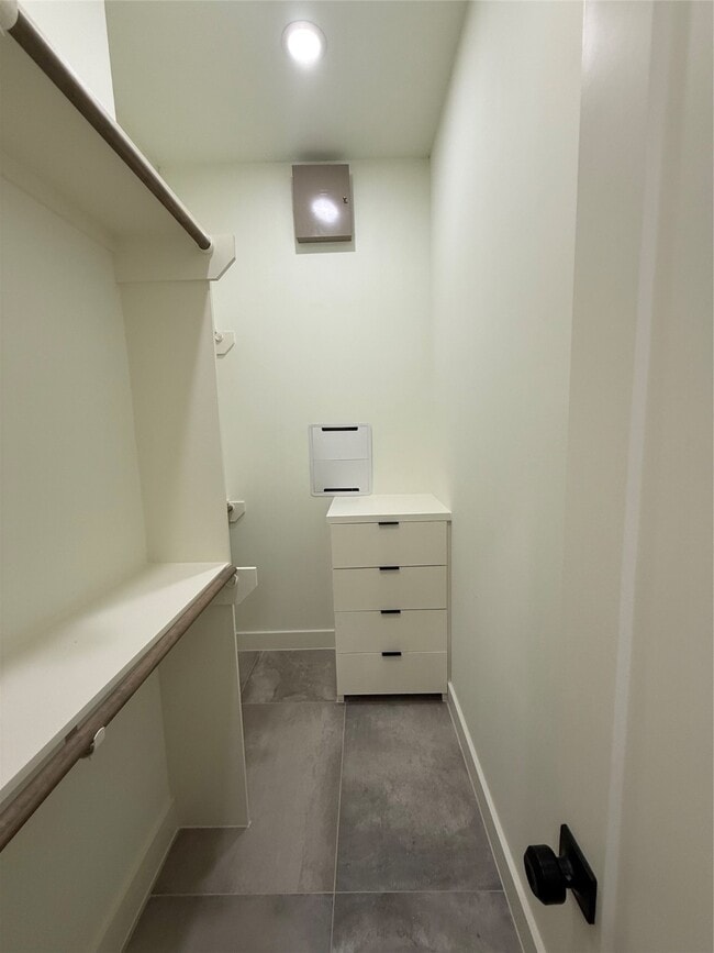 Building Photo - 1815 McKee St