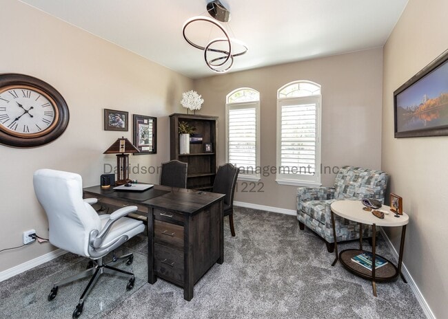 Building Photo - Gorgeous 4 Bedroom House in Pine Creek