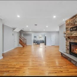 Building Photo - 123 E Margin Rd