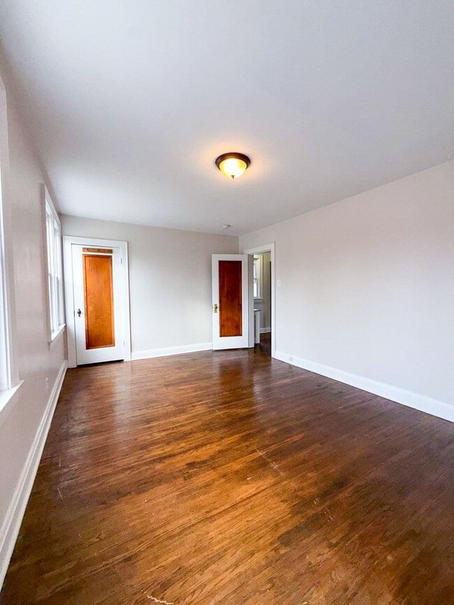 Building Photo - Charming 3BR Southern Orchards Home w/ Original Woodwork & Decorative Fireplace