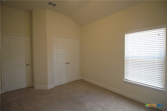 Building Photo - 1231 Old FM 306
