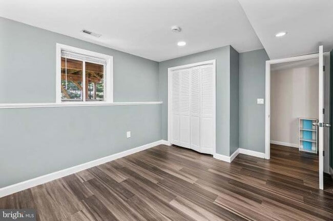 Building Photo - 10612 Holleybrooke Dr