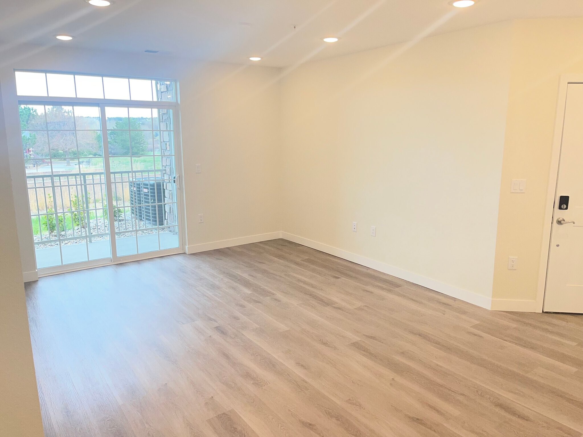 Building Photo - 18645 Stroh Rd