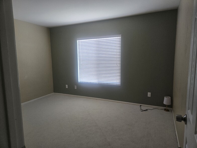 Building Photo - 4085 Garvey Way