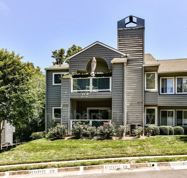Primary Photo - 11729 Summerchase Cir