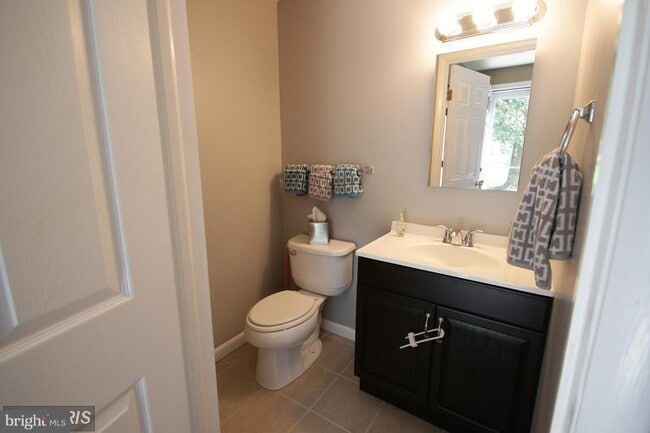 Building Photo - 7706 Havenside Terrace