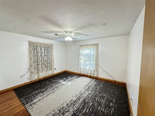 Building Photo - 2810 N Houston Dr