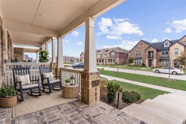 Building Photo - 2634 Dodson St