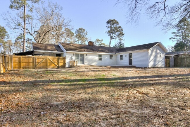 Building Photo - Fully Renovated Home in North Augusta