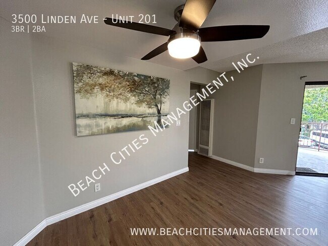 Building Photo - 3500 Linden Ave