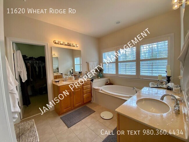 Building Photo - 11620 Wheat Ridge Rd