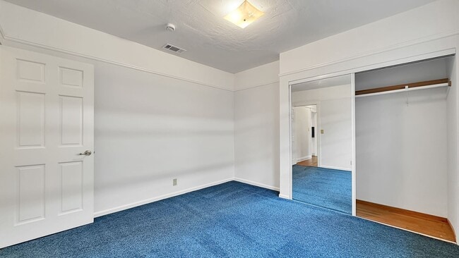 Building Photo - ALL UTILITIES INCLUDED - Remodeled - Upper Level - Backyard