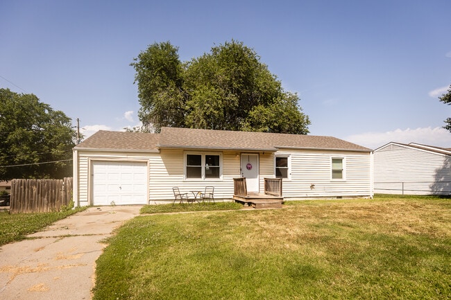 Primary Photo - 1314 W 9th St