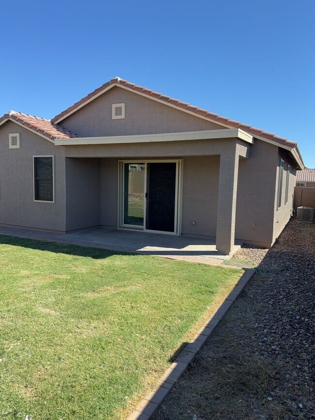 Building Photo - 24596 N 170th Dr