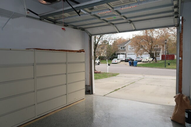 Building Photo - 5816 Reon Ct