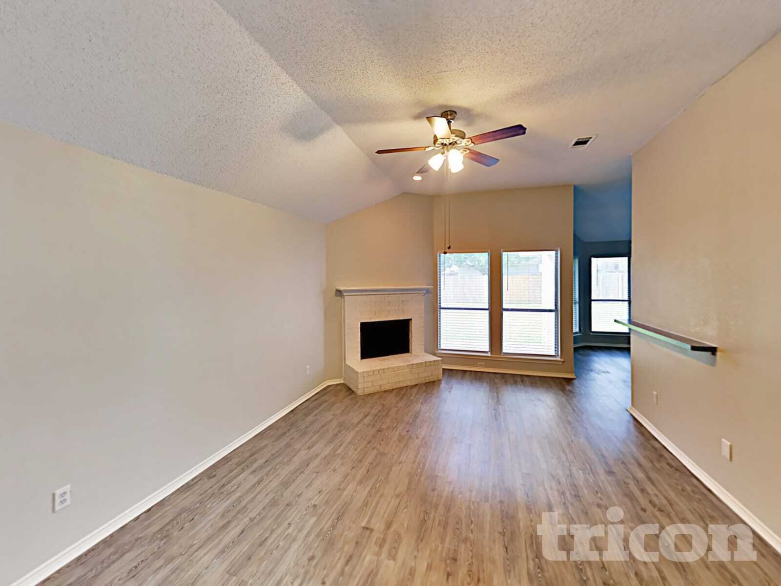 Building Photo - 1508 Manitoba Ln