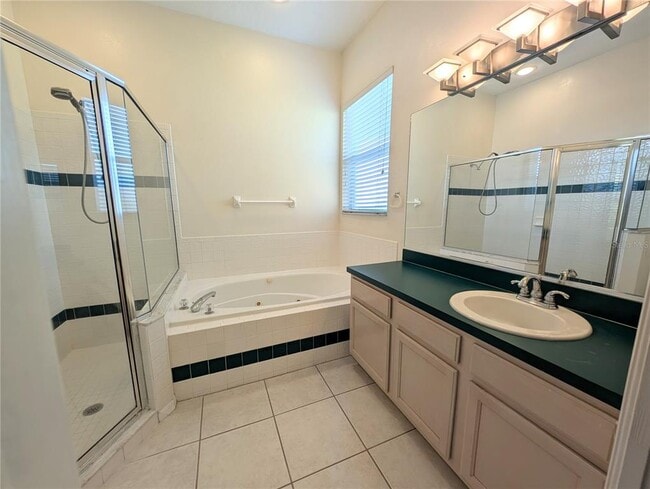 Building Photo - 4240 Hearthstone Dr