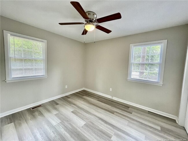 Building Photo - 7566 Carrollburg Dr