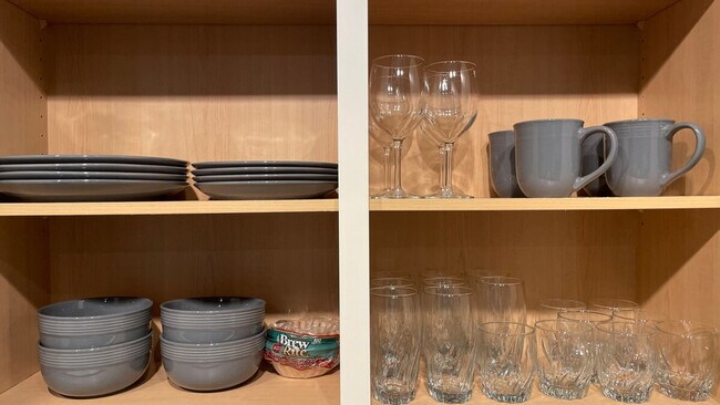 Building Photo - 8355 Coventry Ct