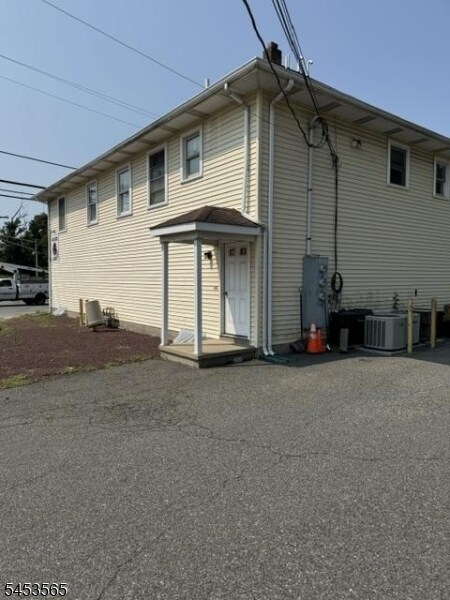 Building Photo - 501 Route46Ken