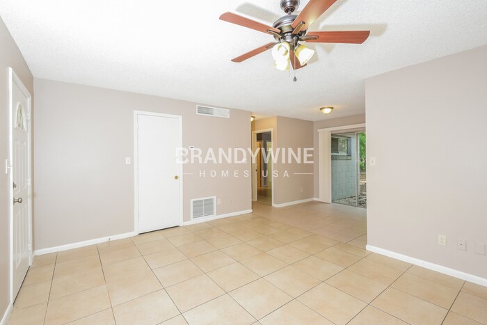 Building Photo - 10126 Crozier Ct