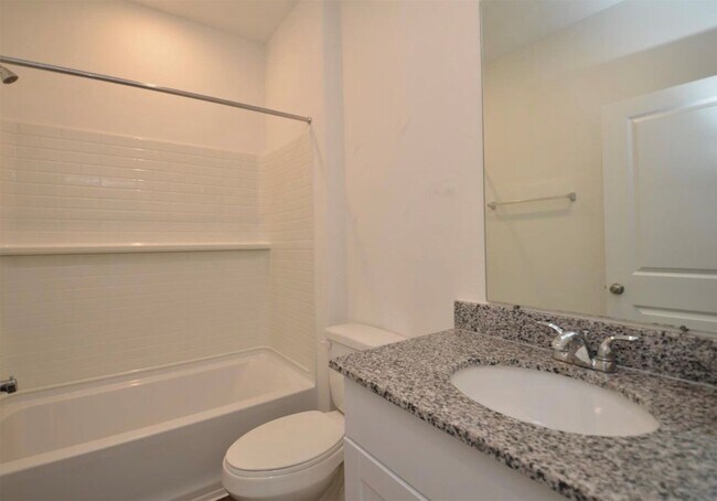 Building Photo - 16439 Big Hickory Dr