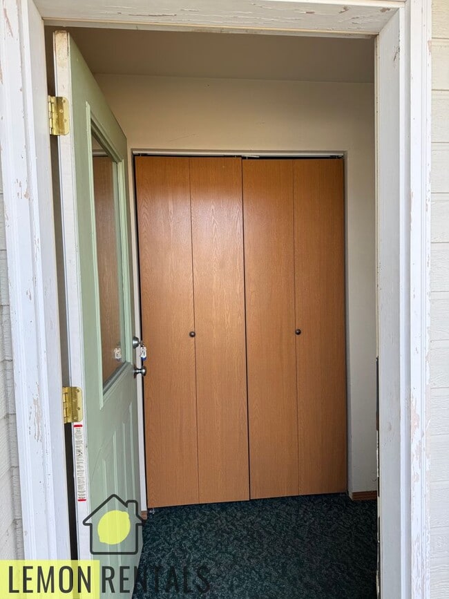 Building Photo - 3610 McLean Dr