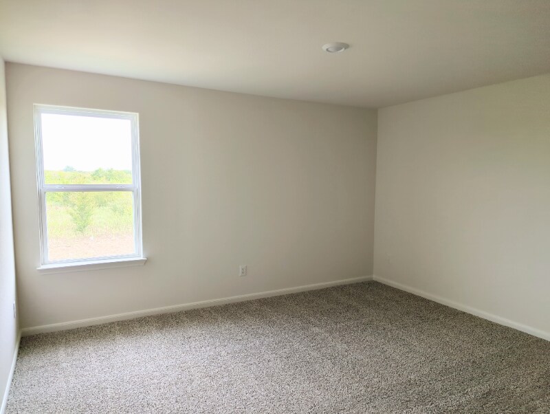 Building Photo - 4701 Hoover Ct