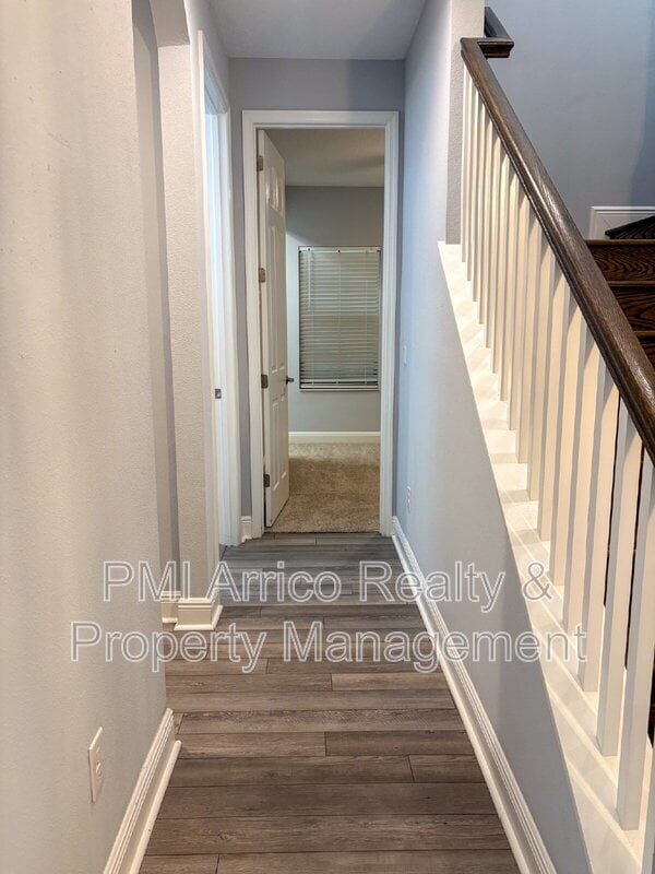 Building Photo - 12860 Satin Lily Dr