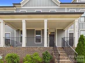 Building Photo - 10163 Meeting House Dr NW