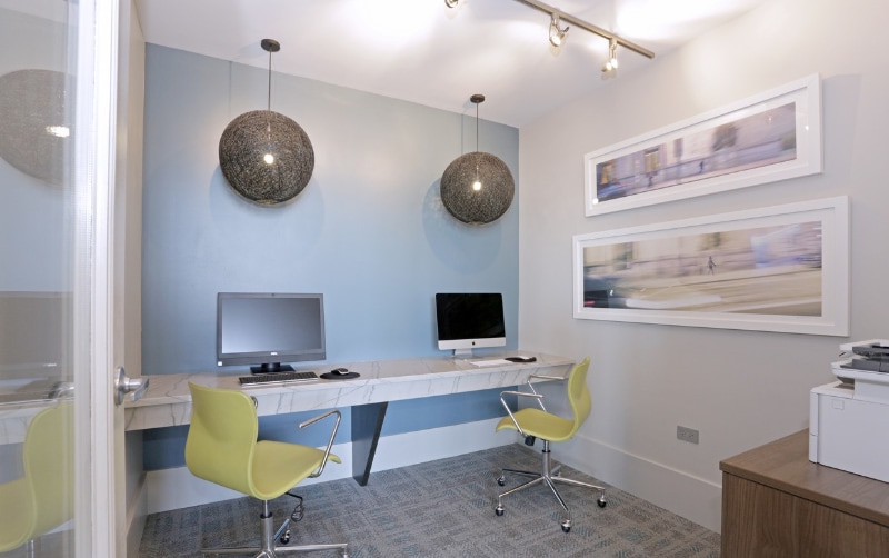 Building Photo - 690 W Wayman St