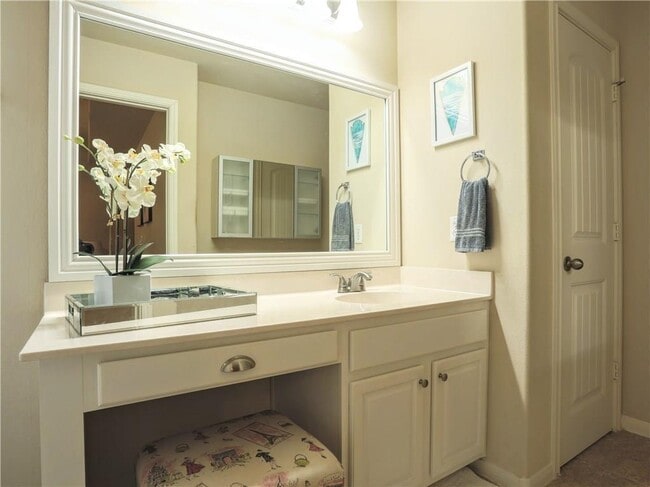 Building Photo - 10720 Sorghum Hill Cove