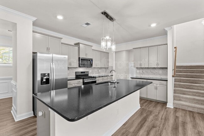 Building Photo - 4110 Steel Wy