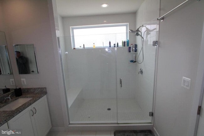 Building Photo - 43197 Mongold Square