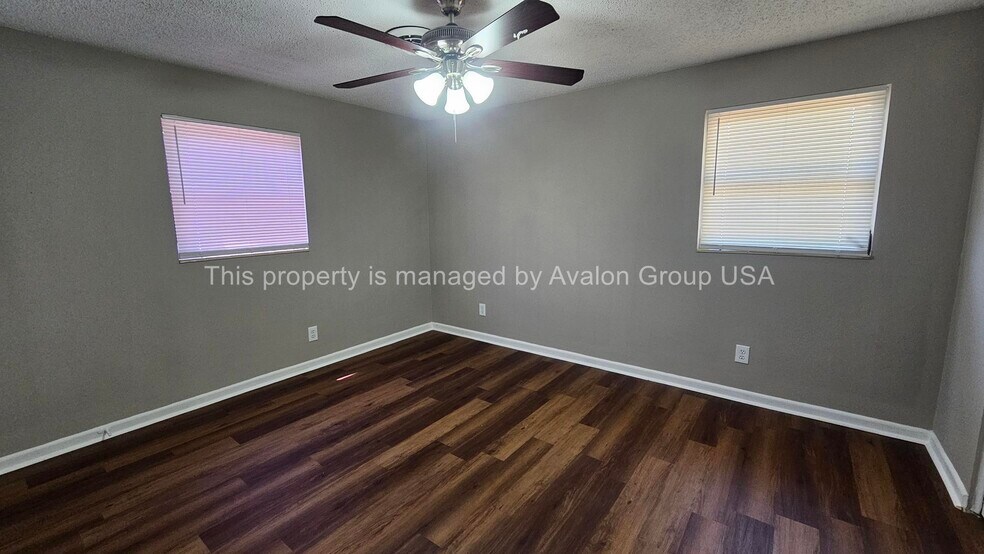 Building Photo - 7957 Jaguar Dr