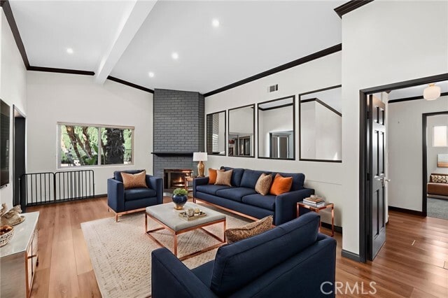 Building Photo - 6417 Graves Ave