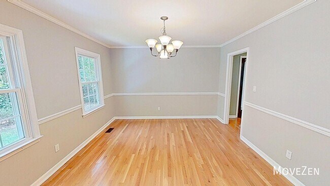Building Photo - 1407 Hall Blvd