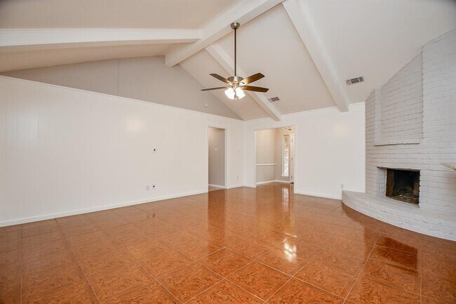 Building Photo - 12314 Plumpoint Dr