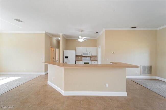 Primary Photo - 4313 SW 1st Pl