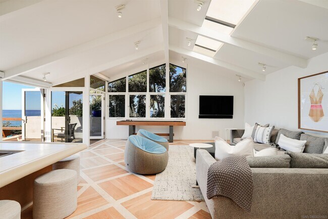 Building Photo - 6266 Camino De La Costa